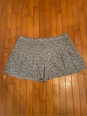 Madewell Smocked Floral High-Waist Shorts (Gray & Navy)